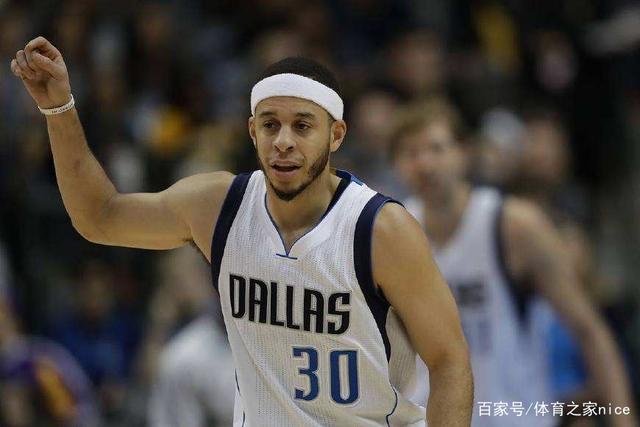 巴萨官方：费兰-托雷斯参加部分合练